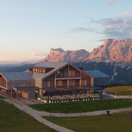 Rifugio Alpino Pralongià Vila Corvara In Badia Exterior foto