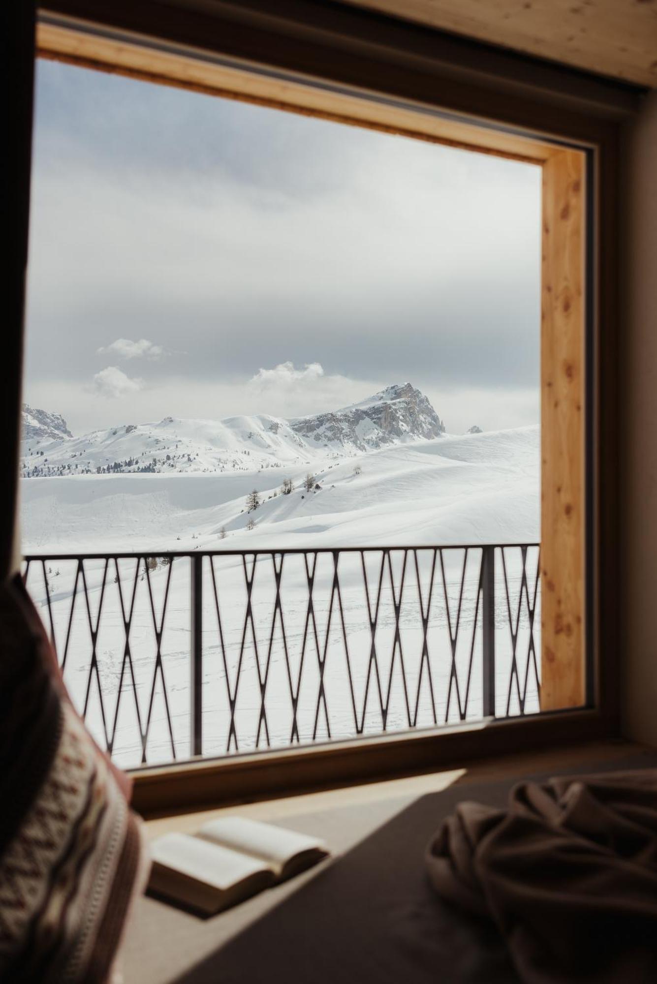 Rifugio Alpino Pralongià Vila Corvara In Badia Exterior foto