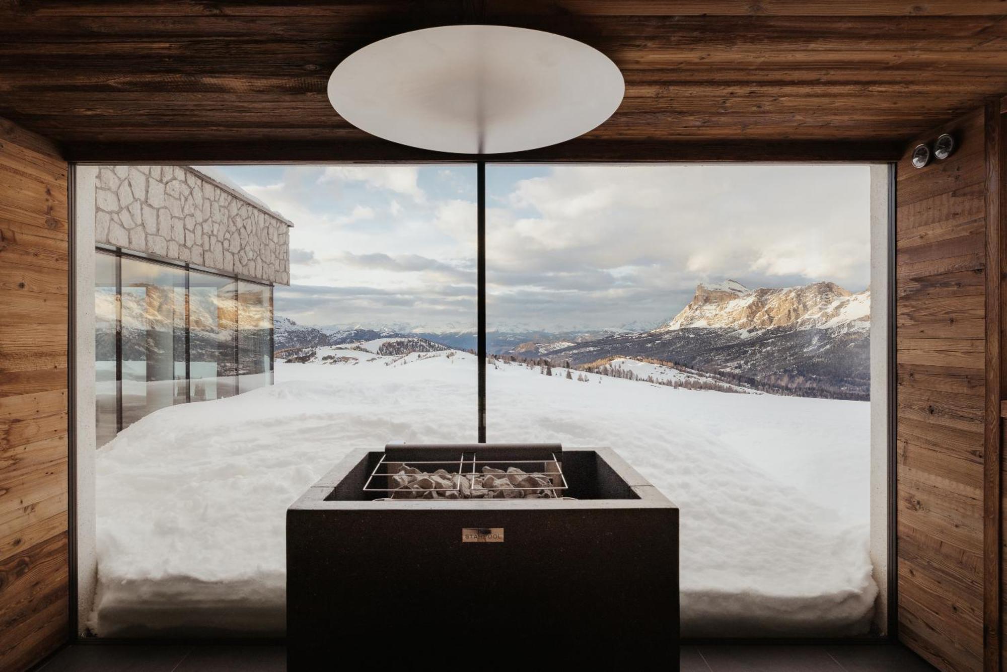 Rifugio Alpino Pralongià Vila Corvara In Badia Exterior foto
